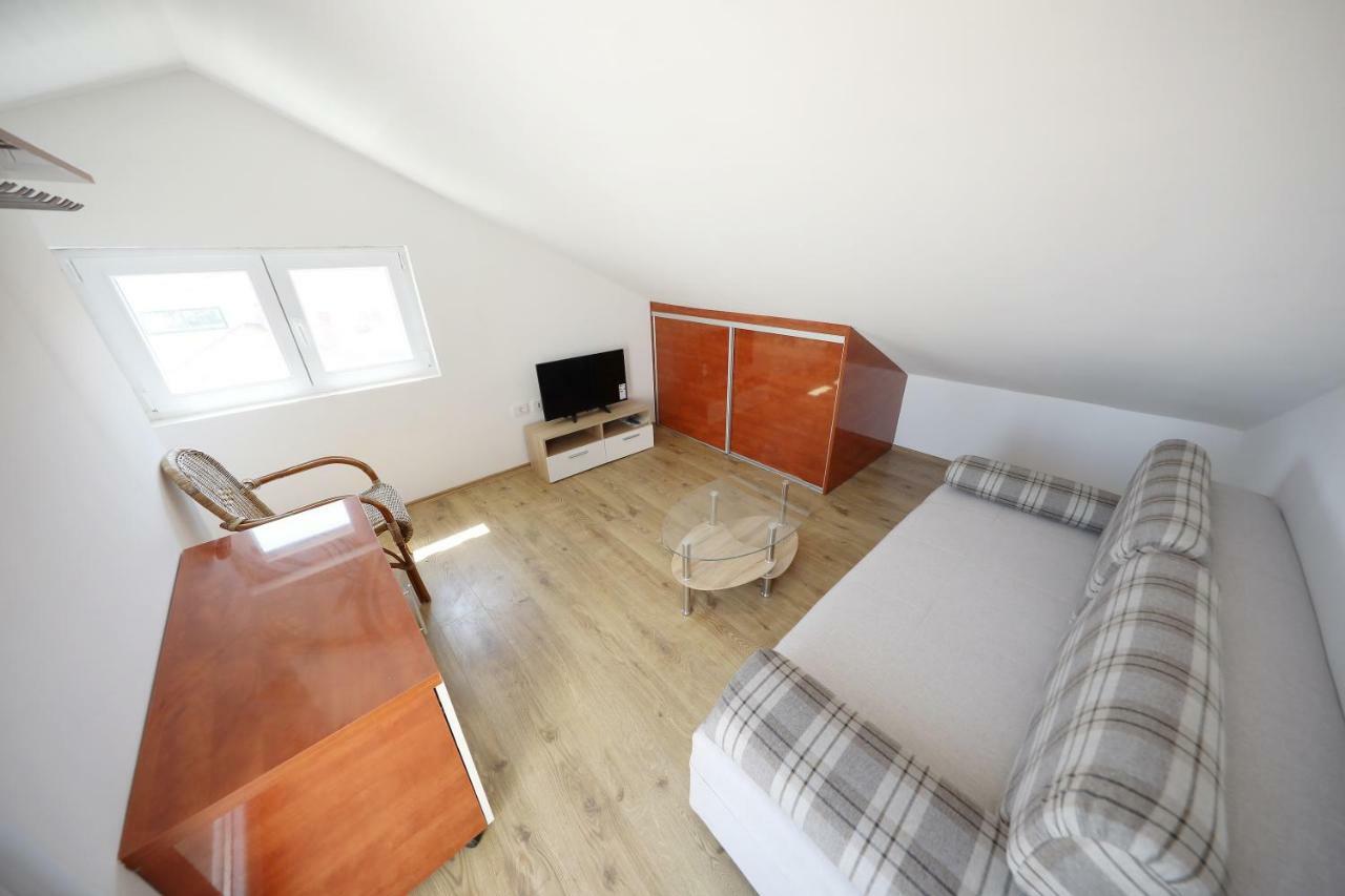 Apartmani Postimana Pašman Exterior foto