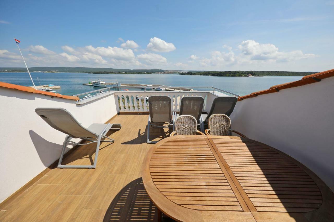 Apartmani Postimana Pašman Exterior foto