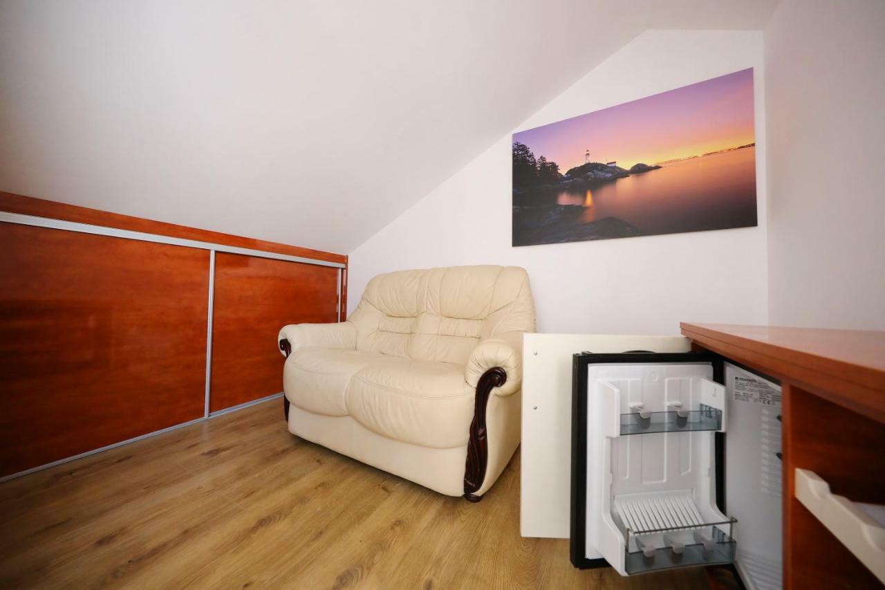 Apartmani Postimana Pašman Exterior foto