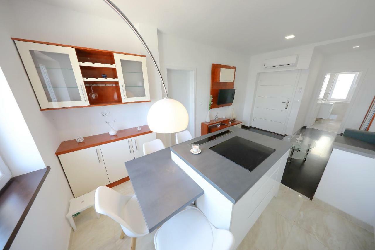 Apartmani Postimana Pašman Exterior foto
